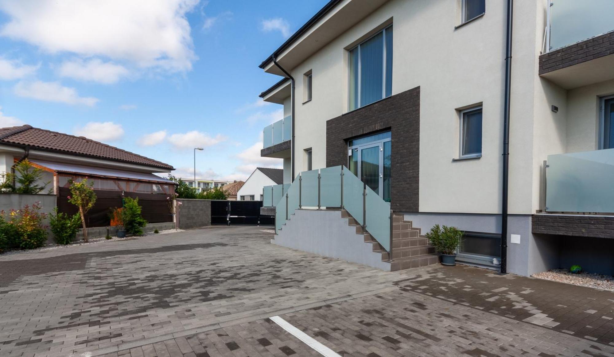 Apartmany Katalin Dunajská Streda エクステリア 写真
